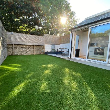Stylish 2 Bedroom Cottage, Close To Town Centre Worthing Ngoại thất bức ảnh