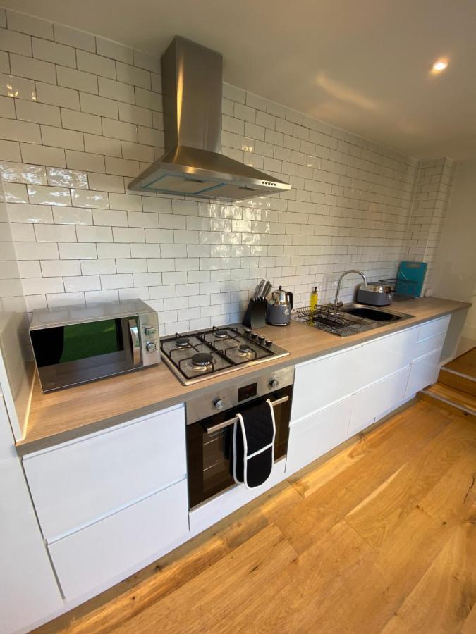 Stylish 2 Bedroom Cottage, Close To Town Centre Worthing Ngoại thất bức ảnh
